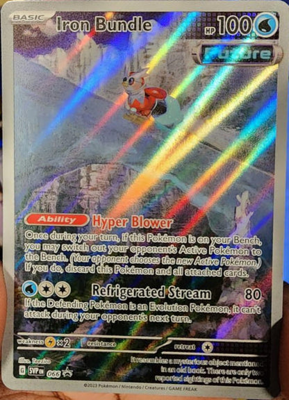 Pokemon Karmesin und Purpur Paradox Rift Top Trainer Box Eisenkrieger Promo Karte Eisenbuendel